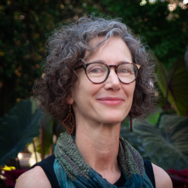 Photo of Danielle Carlotti Smith